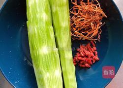虫草花青笋的做法图解1