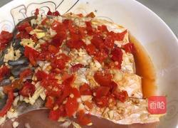 剁椒蒸鲩鱼腩的做法图解3