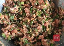 菠菜面猪肉大葱饺子的做法图解4