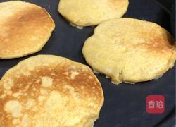 香蕉鸡蛋饼的做法图解7