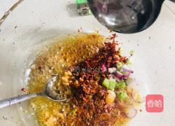 自制消暑神器酸辣凉面的做法图解3