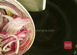 洋葱炒苹果的做法图解6