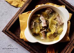 猪粉肠酸菜汤