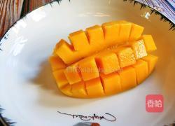 芒果奶昔的做法图解4