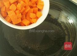 胡萝卜炒豌豆的做法图解5