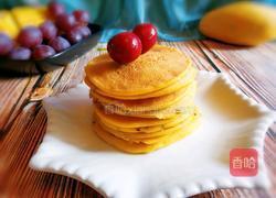 芒果鸡蛋饼的做法图解1