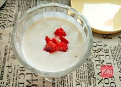 香蕉奶昔的做法图解4