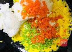 鸡蛋炒饭的做法图解2