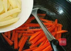 胡萝卜炒土豆的做法图解6