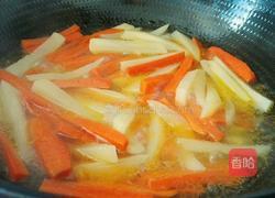 胡萝卜炒土豆的做法图解8