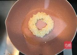 苹果鸟巢鸡蛋饼的做法图解7