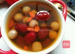 龙眼干红枣枸杞汤的做法图解10