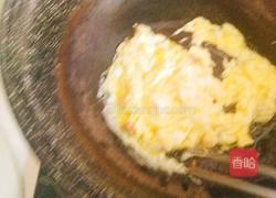 黄瓜火腿炒鸡蛋的做法图解4