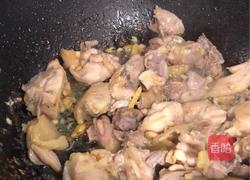 菠萝炒鸡的做法图解5