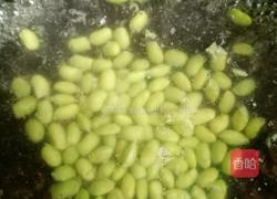 菠萝虾仁炒饭的做法图解3