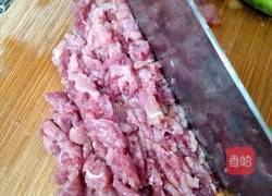 豌豆炒肉沫的做法图解1