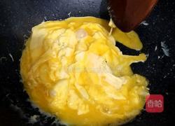 苦瓜炒鸡蛋的做法图解5