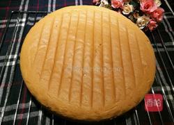 十二寸戚风蛋糕的做法图解1