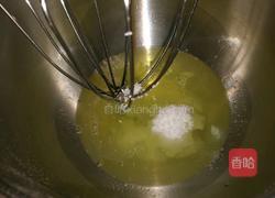 十二寸戚风蛋糕的做法图解5