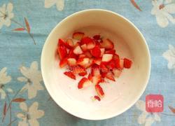 草莓酸奶三明治的做法图解2