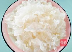 山楂罐头拌银耳的做法图解4