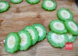 苦瓜酿香蕉的做法图解6