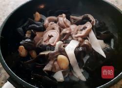 大蒜烧猪肚的做法图解10
