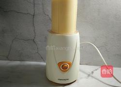 芒果奶昔的做法图解6