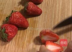 草莓奶冻的做法图解4