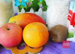 水果奶香西米露的做法图解1