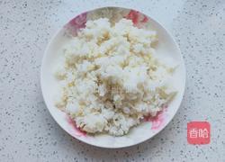 鹅肝肠炒饭的做法图解2