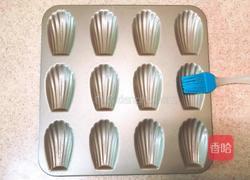 百香果双色玛德琳的做法图解15