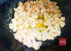 蜜瓜炒鸡丁的做法图解6