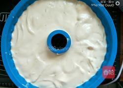 鲜草莓古早味咕噜蛋糕的做法图解13