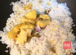 泰国菠萝炒饭的做法图解6