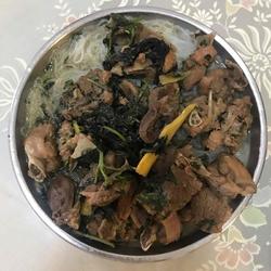 家常紫苏粉丝焖鸭的做法[图]