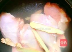 美味低脂凉拌鸡腿肉的做法图解2