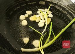 西兰花炒虾仁的做法图解9