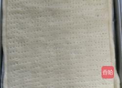 披萨(家庭简易版)的做法图解4