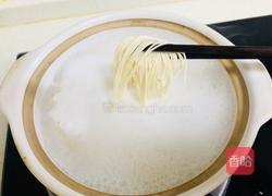 简单易学的排骨面的做法图解2