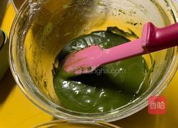 抹茶奶油蛋糕卷的做法图解4