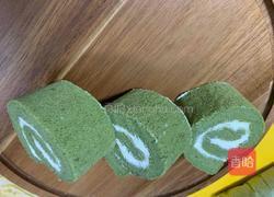 抹茶奶油蛋糕卷的做法图解11