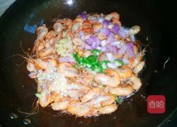 洋葱炒虾的做法图解4