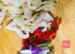 秘制酸辣土豆片的做法图解2