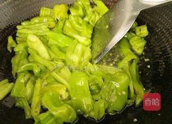 青椒炒豆角的做法图解9