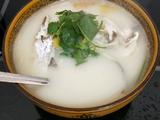砂锅鱼头汤的做法[图]