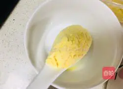 Illustration of how to make cornmeal for lazy children 1