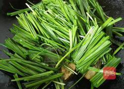 韭菜炒鸡肝的做法图解5