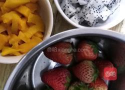 草莓生日蛋糕的做法图解7