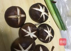 香菇油菜的做法图解3